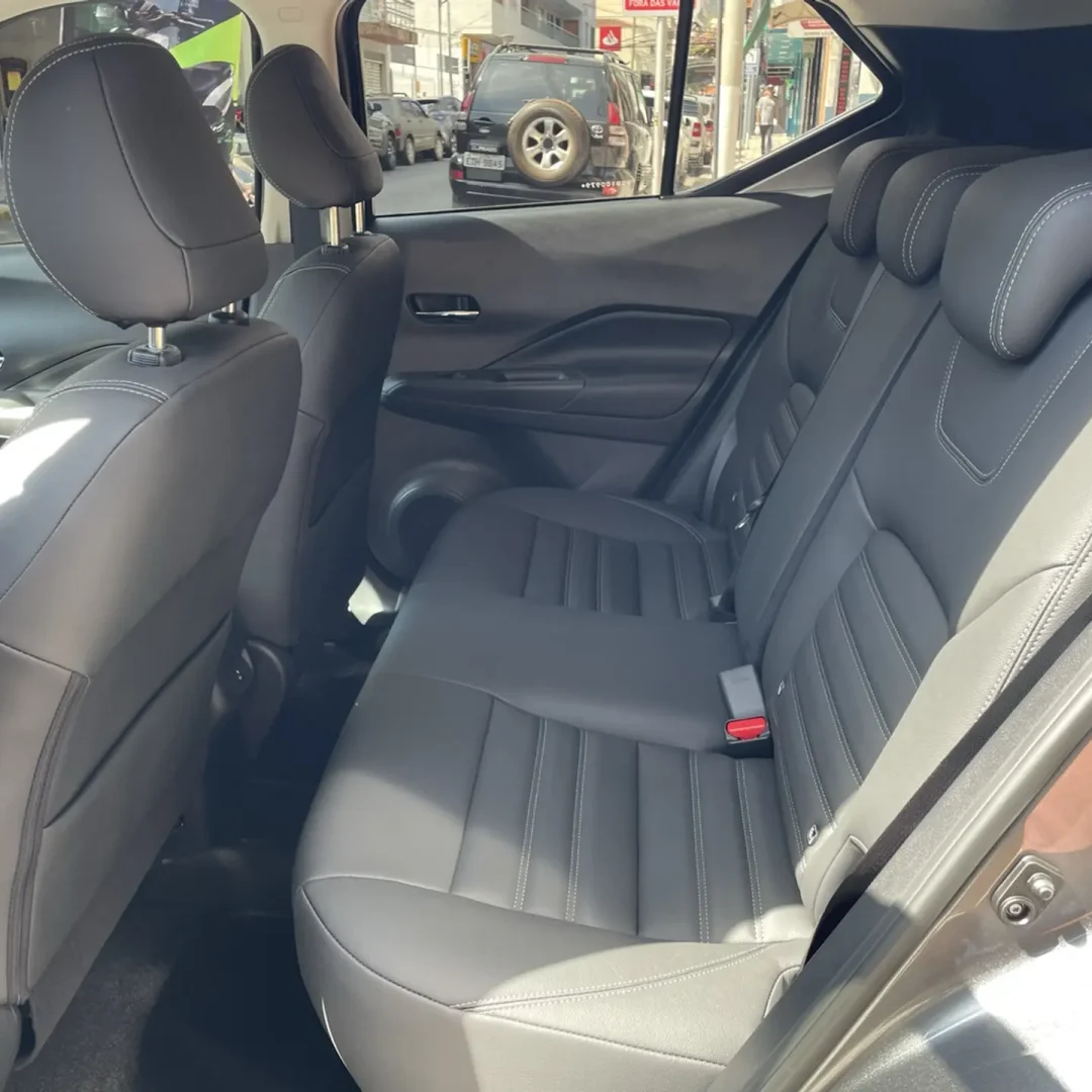 nissan-kicks-play-1-6-16v-flexstart-advance-plus-xtronic-wmimagem14050406633